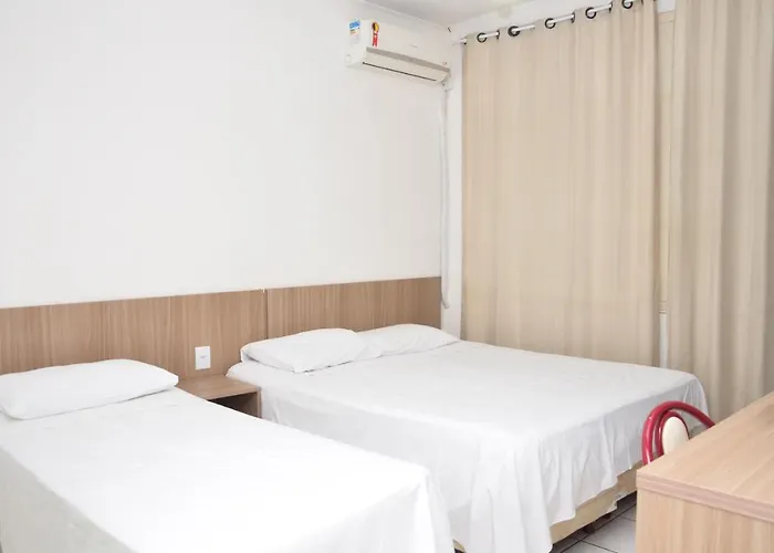Ficare Poa - 3min Do Complexo Hospitalar Santa Casa Hotel 2*